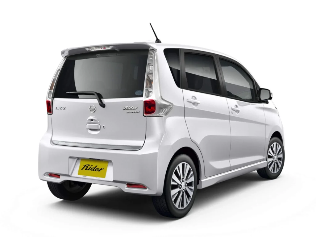 nissan dayz fuel efficiency